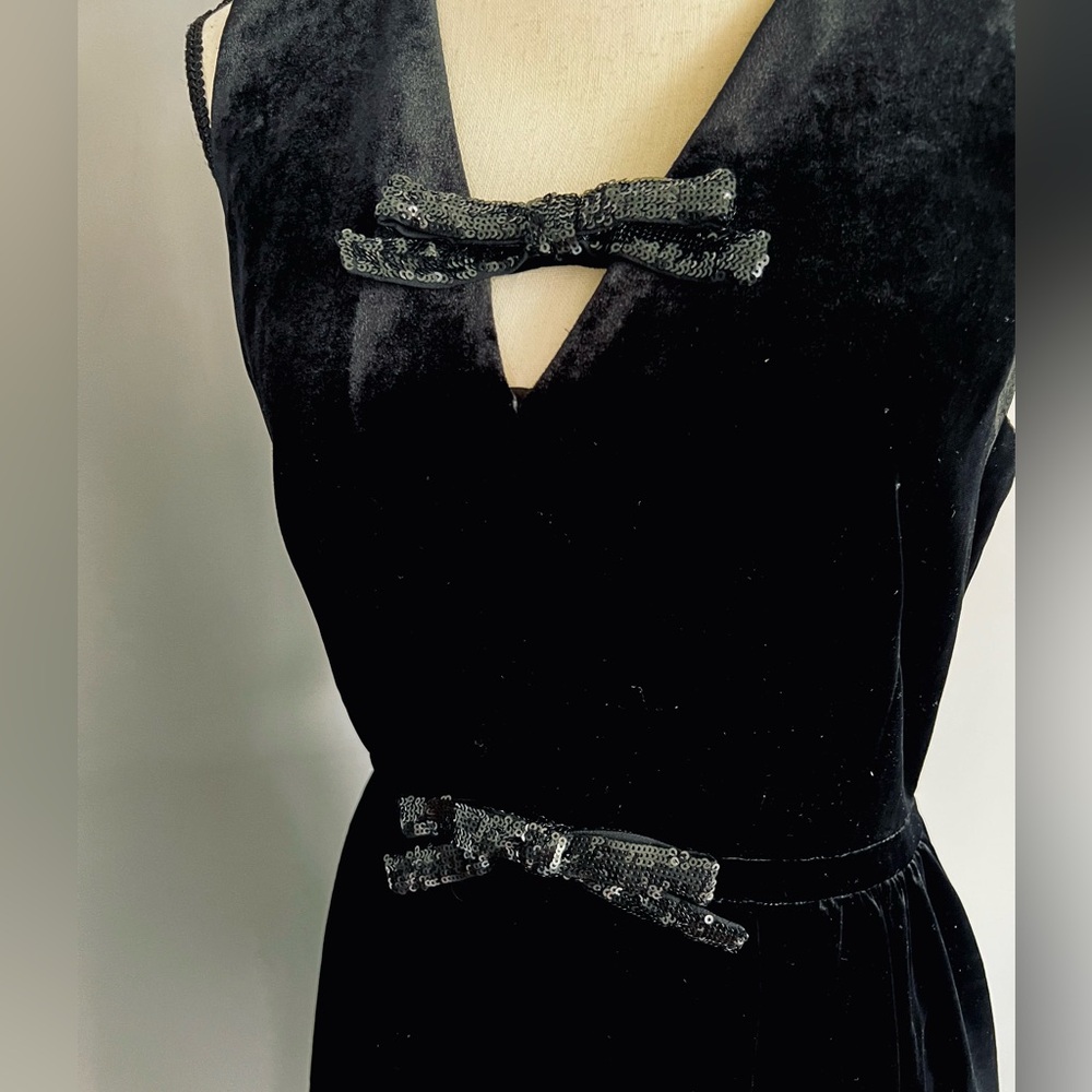 Kate Spade New York Sequin Bow Velvet Dress - Picture 3 of 10